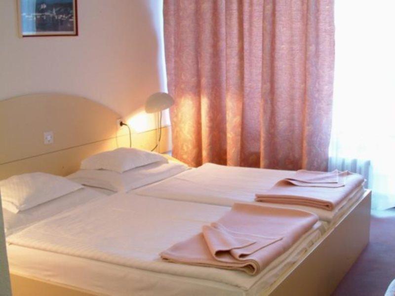 Lipa Hotel Лендава Экстерьер фото